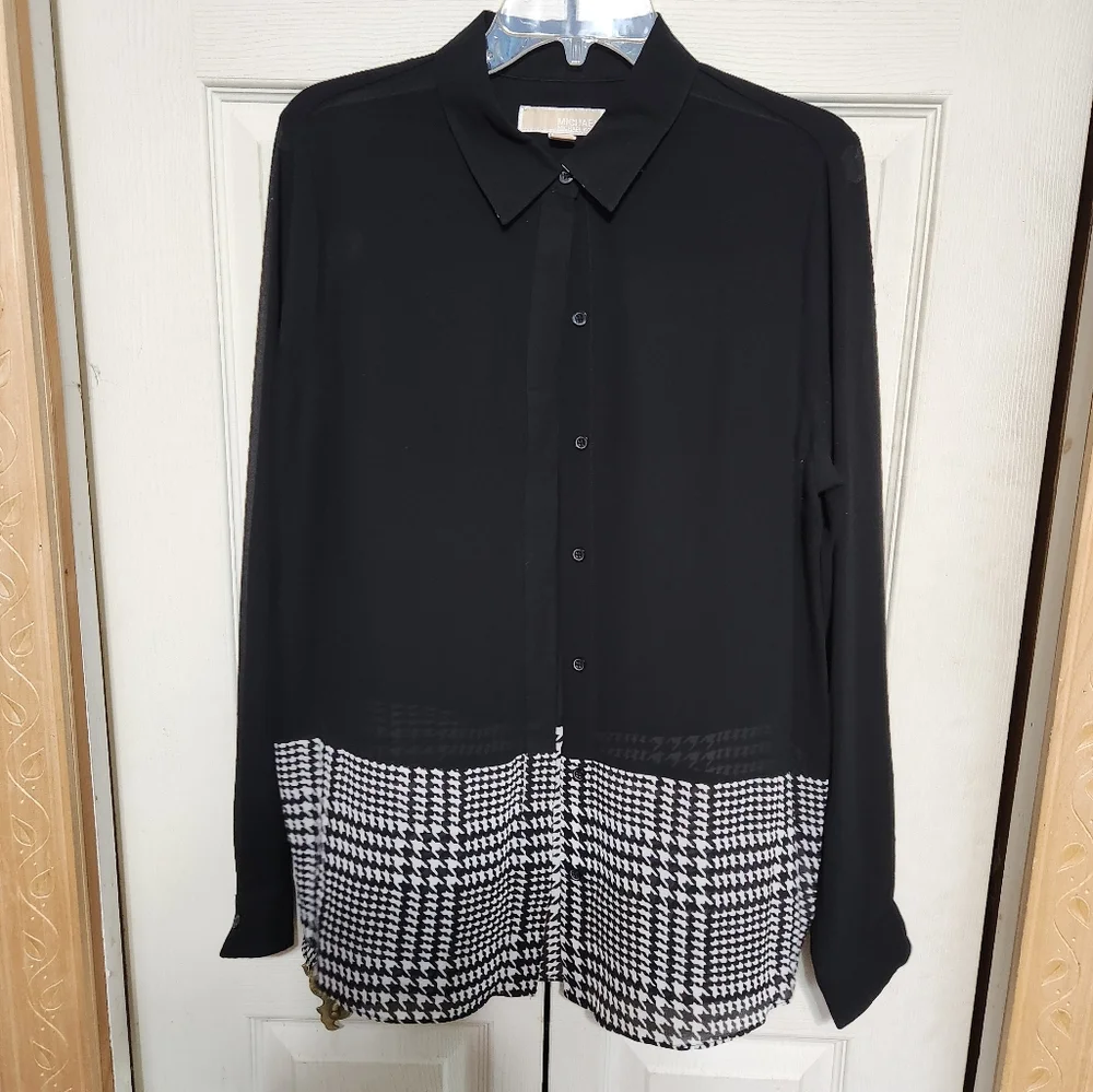 Michael Kors Black and White Button-Up Shirt - Picture 2 of 10